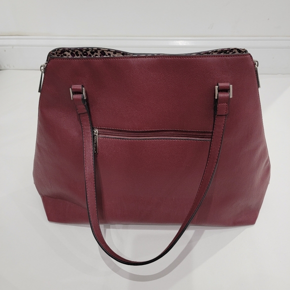 NWOT David Jones Paris Burgandy Handbag - Picture 4 of 5